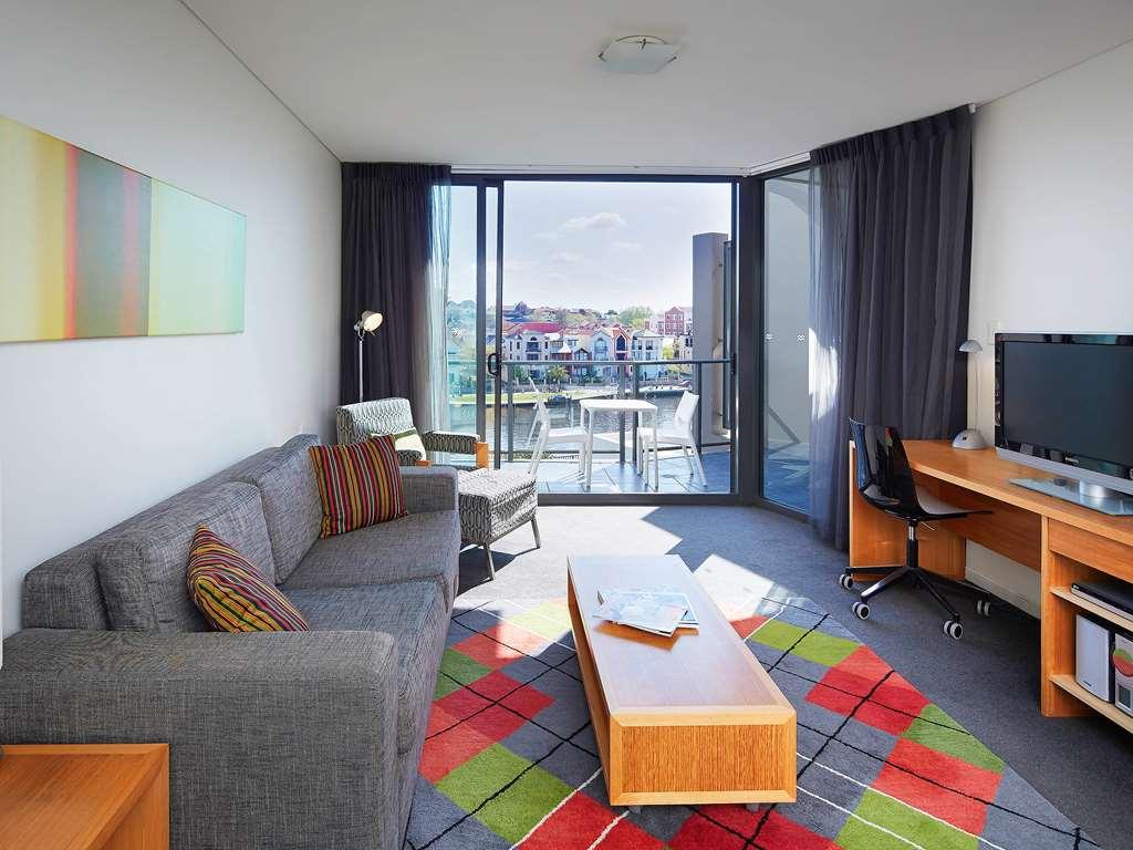 East Perth Suites Hotel Luaran gambar