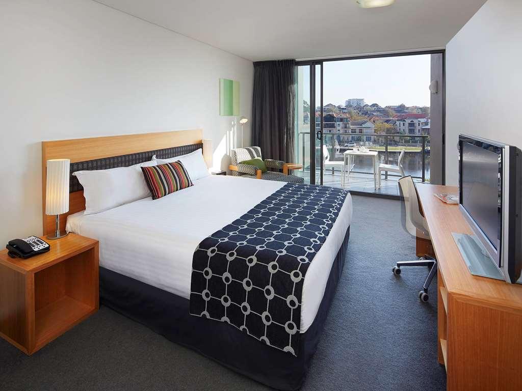East Perth Suites Hotel Luaran gambar