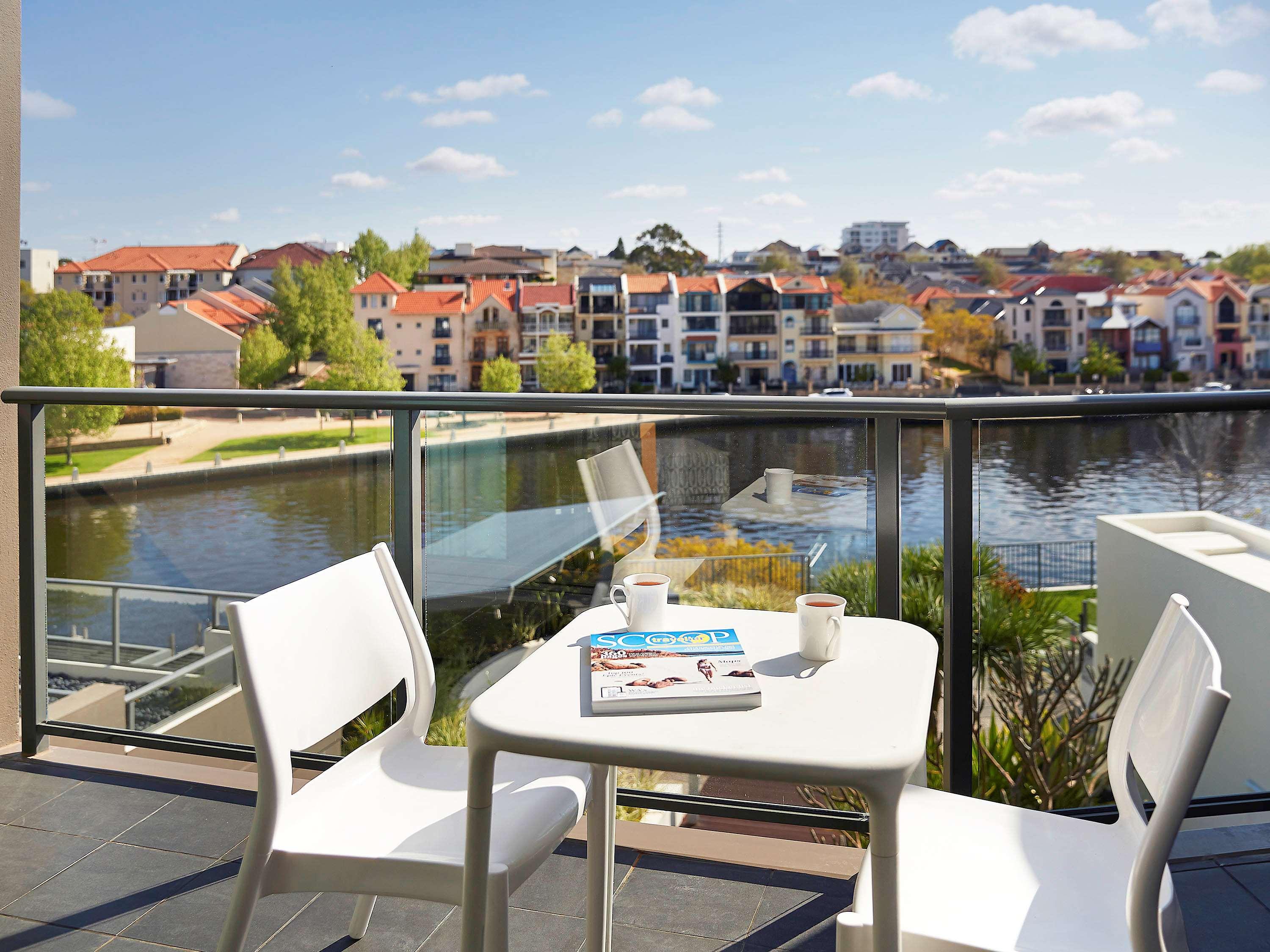 East Perth Suites Hotel Luaran gambar