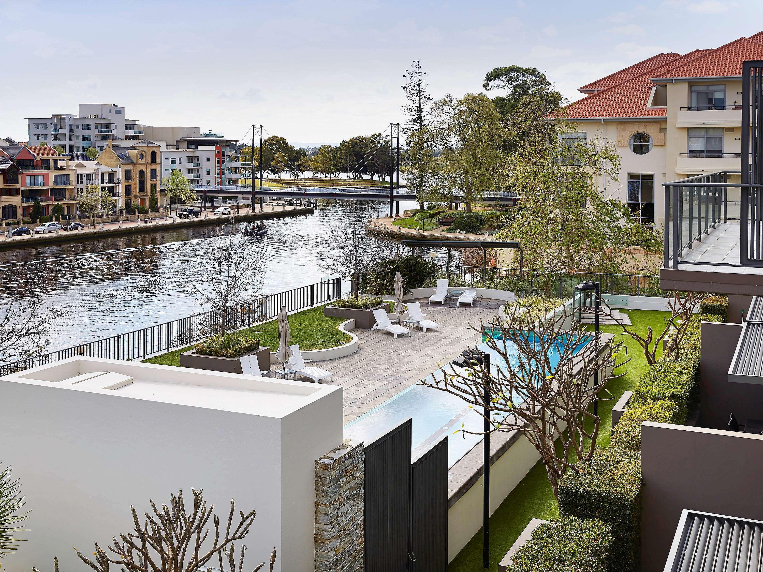 East Perth Suites Hotel Luaran gambar