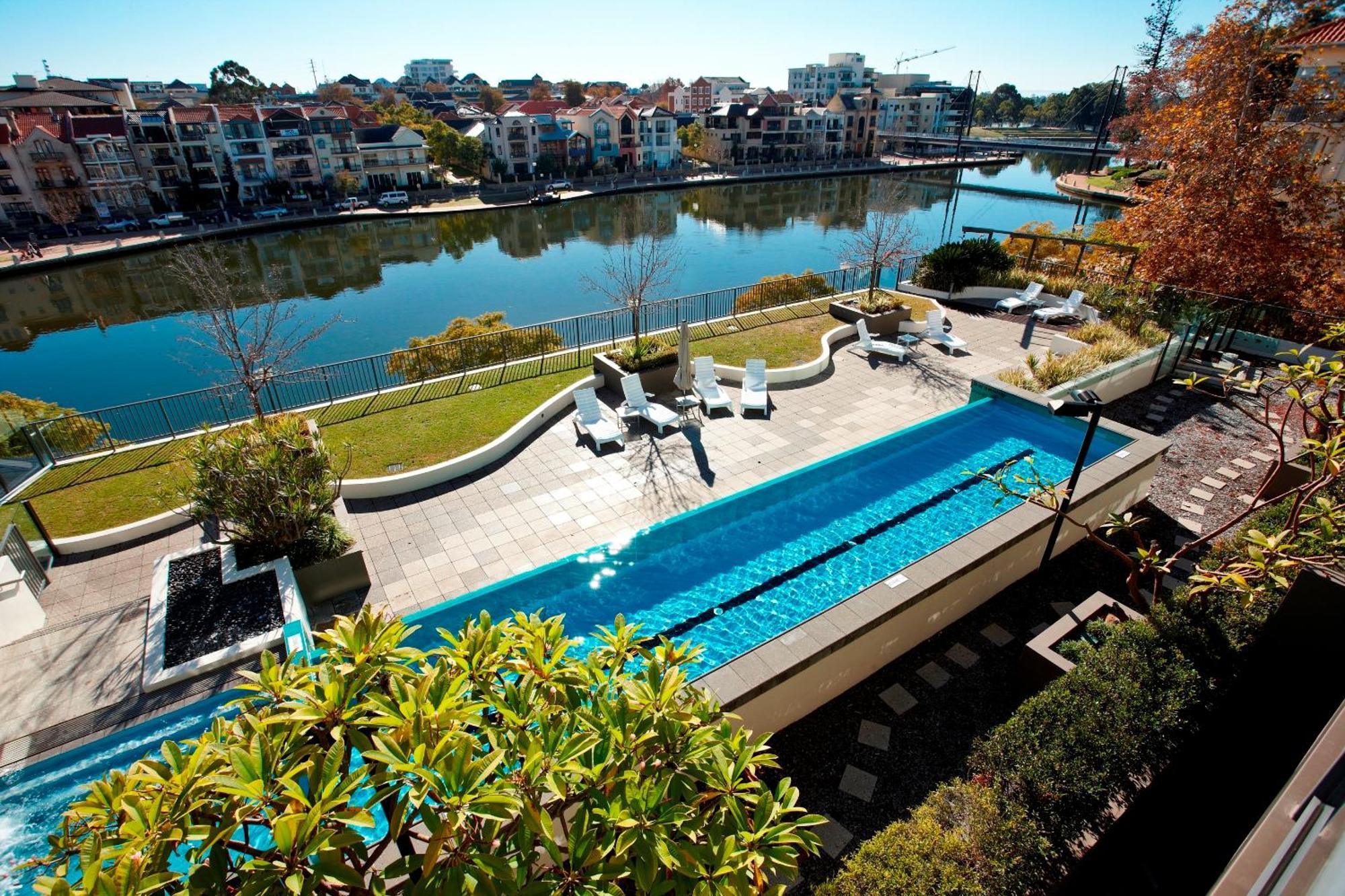 East Perth Suites Hotel Luaran gambar